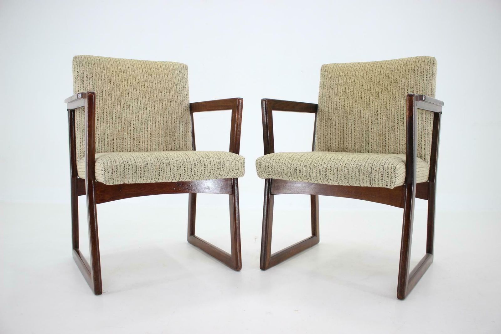 Furniture 1960s Pair Of Beech Armachairs, Czechoslovakia photo
