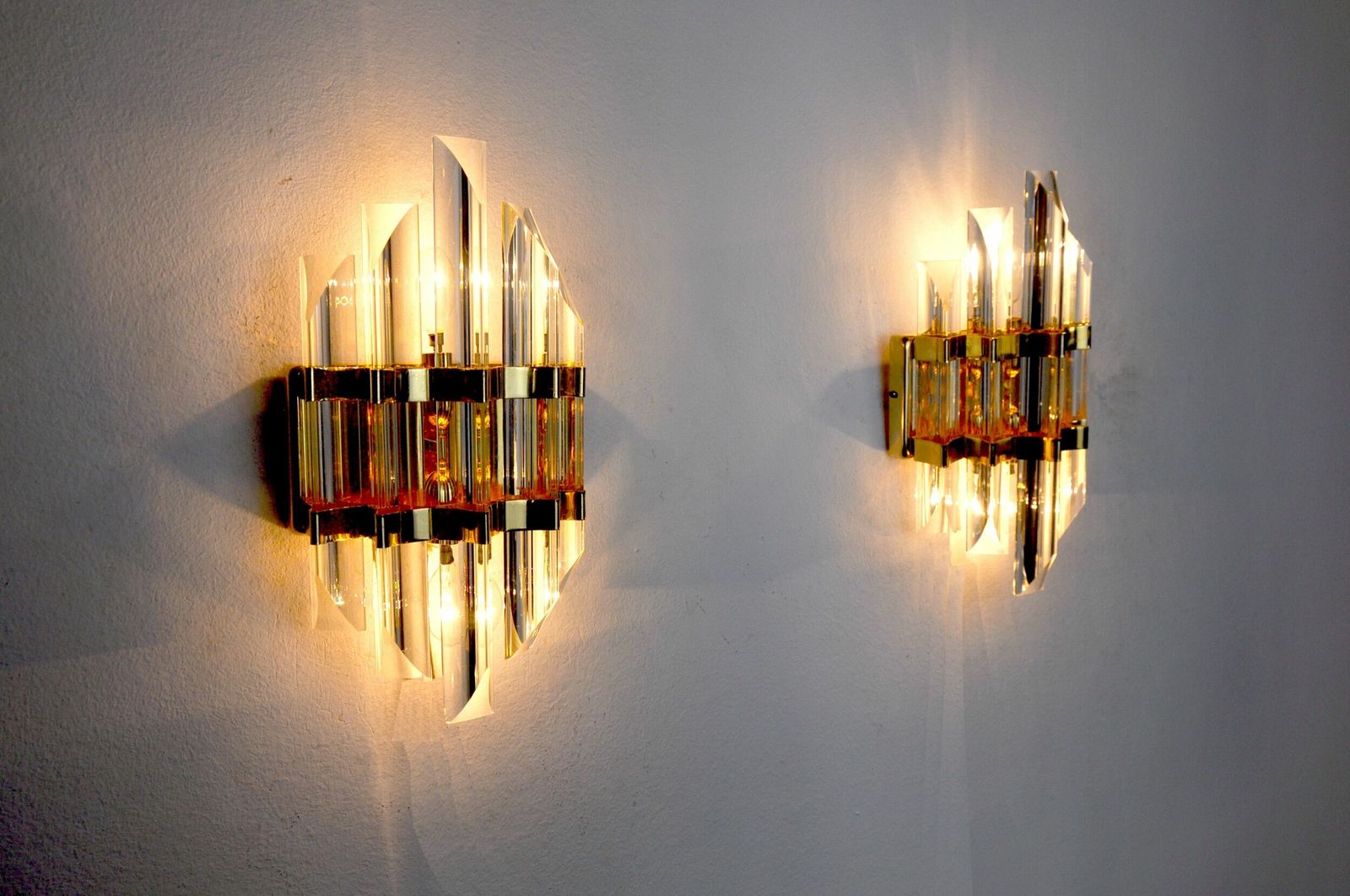 Pair Of Venini Wall Lamps Cut Glass Murano Italy 1970 photo for sale