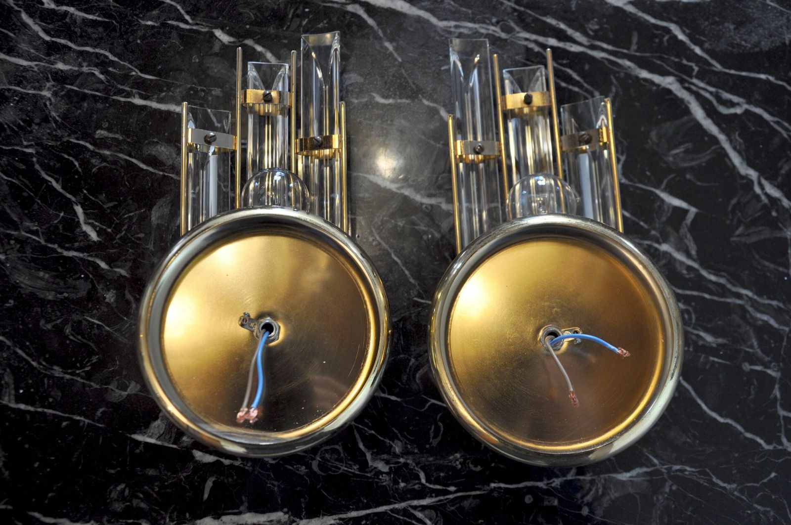 Pair Of Venini Cut Glass Sconces Murano Italy 1980 photo Lighting