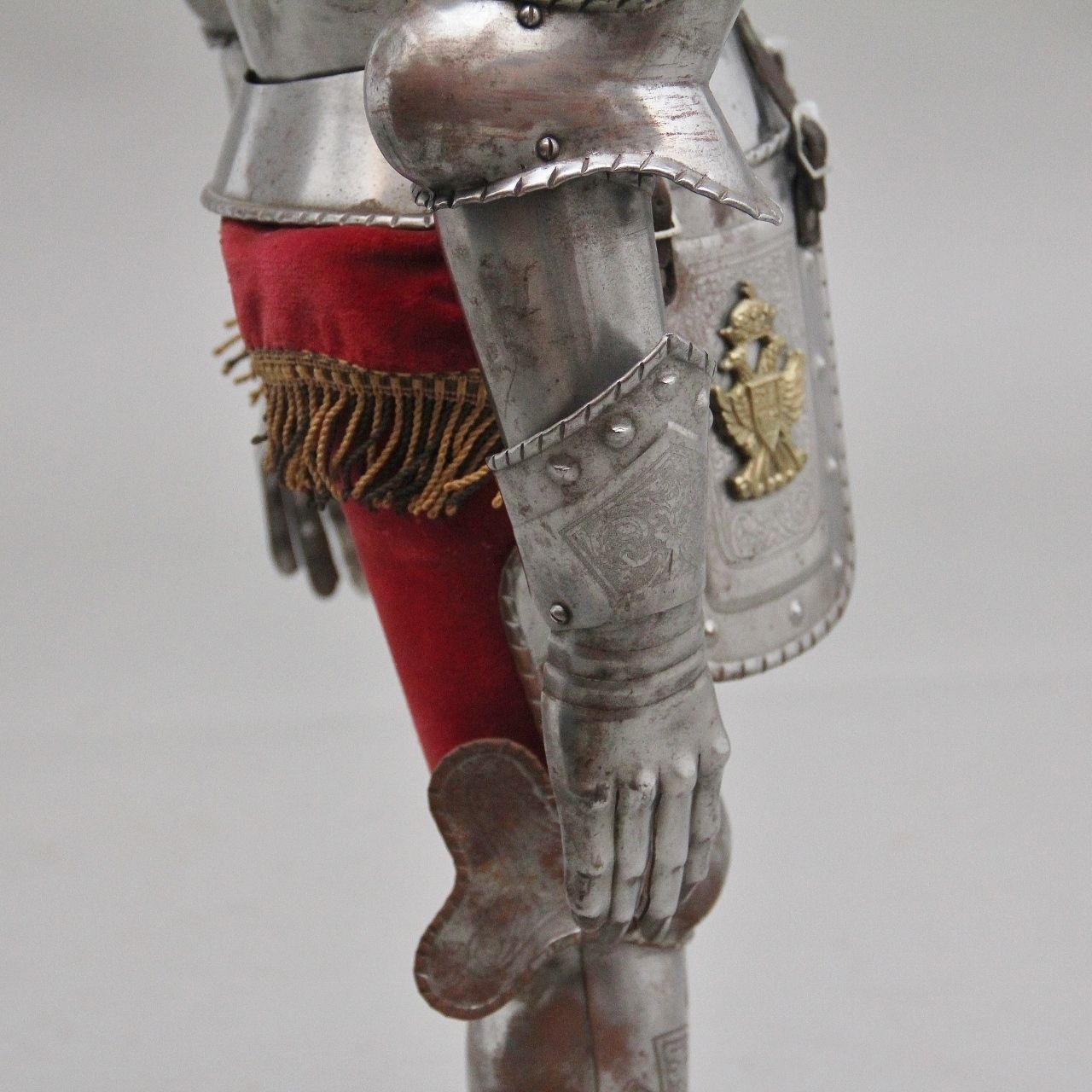 2650.0 An Impressive Early 20th Miniature Suit Of Armour photo
