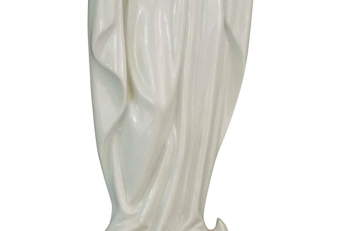 Virgin Mary Wall Hanging Figurine, French Religious Porcelain Madonna photo vinterior