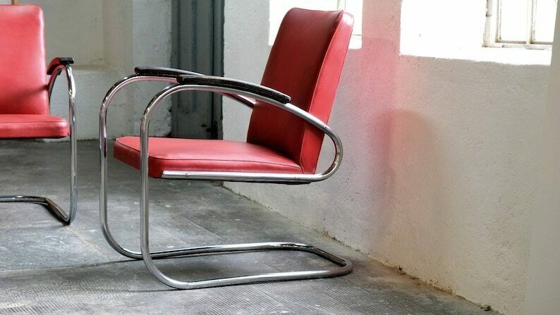 Bauhaus Armchair, Mauser Rs7 Cantilever Chair With Red Imitation Leather Covers (#2 Of 2) photo for sale