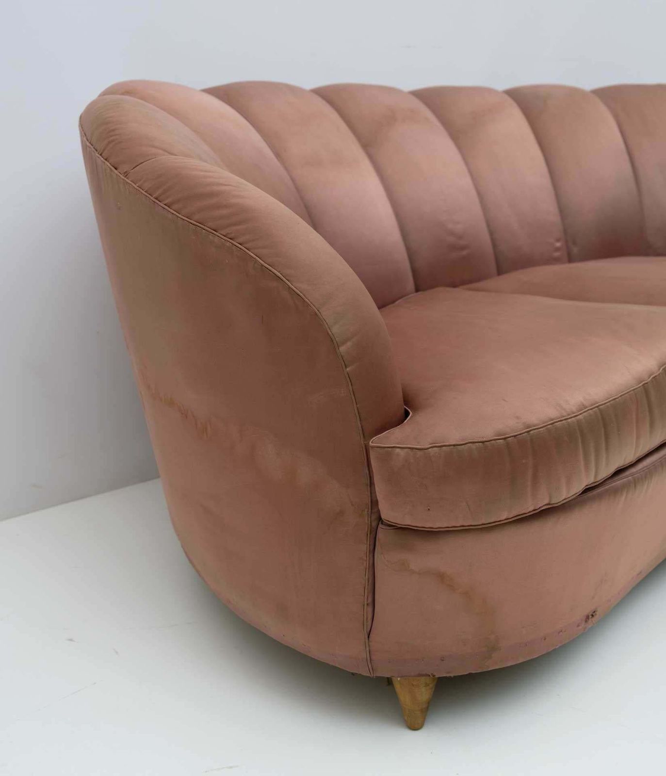 Gio Ponti Mid Century Modern Rare Italian Curved Sofa "Casa E Giardino" 1936 photo Furniture