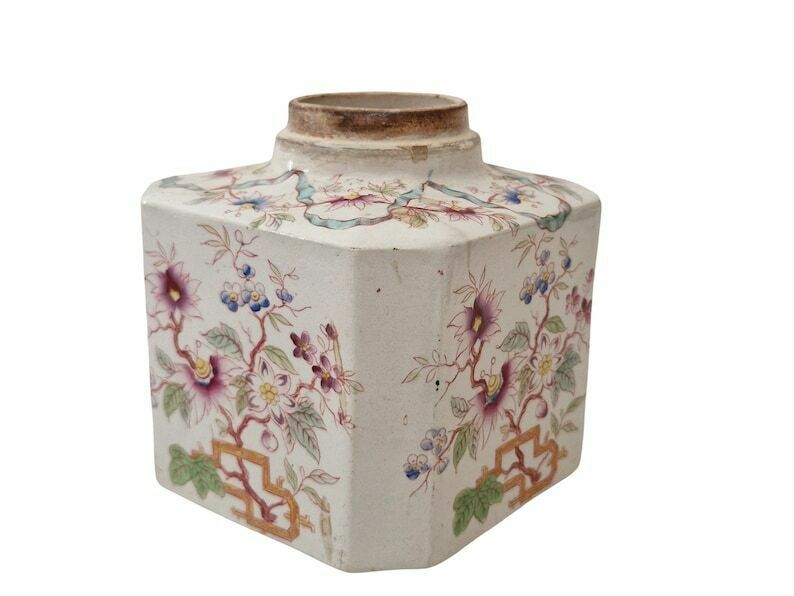 19th Century French Ceramic Bathroom Storage Canister Jars, Set Of 2 With Chinoiseries Style Flowers By Sarreguemines In China Pattern photo vinterior