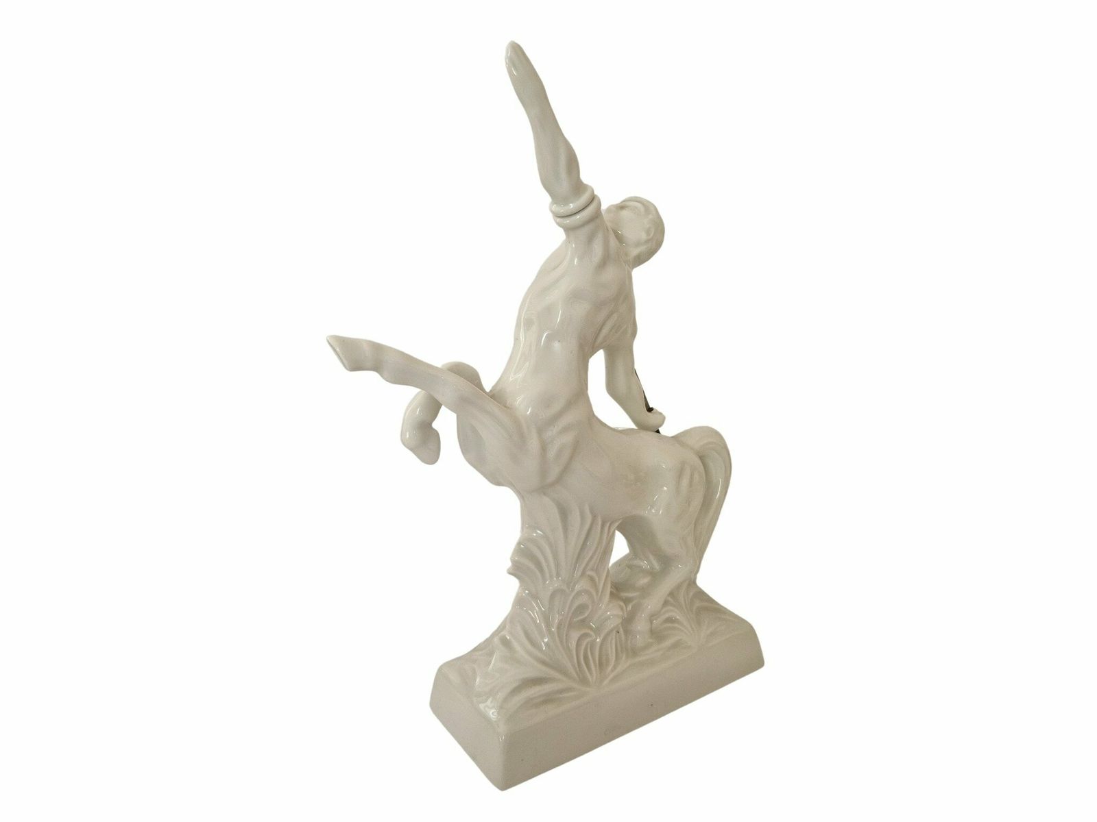 photo furniture Remy Martin Centaur Cognac Decanter, Bernardaud Limoges Frans Porselein Figurenfles, Mythologie Verzamelobject & Bardecoratie
