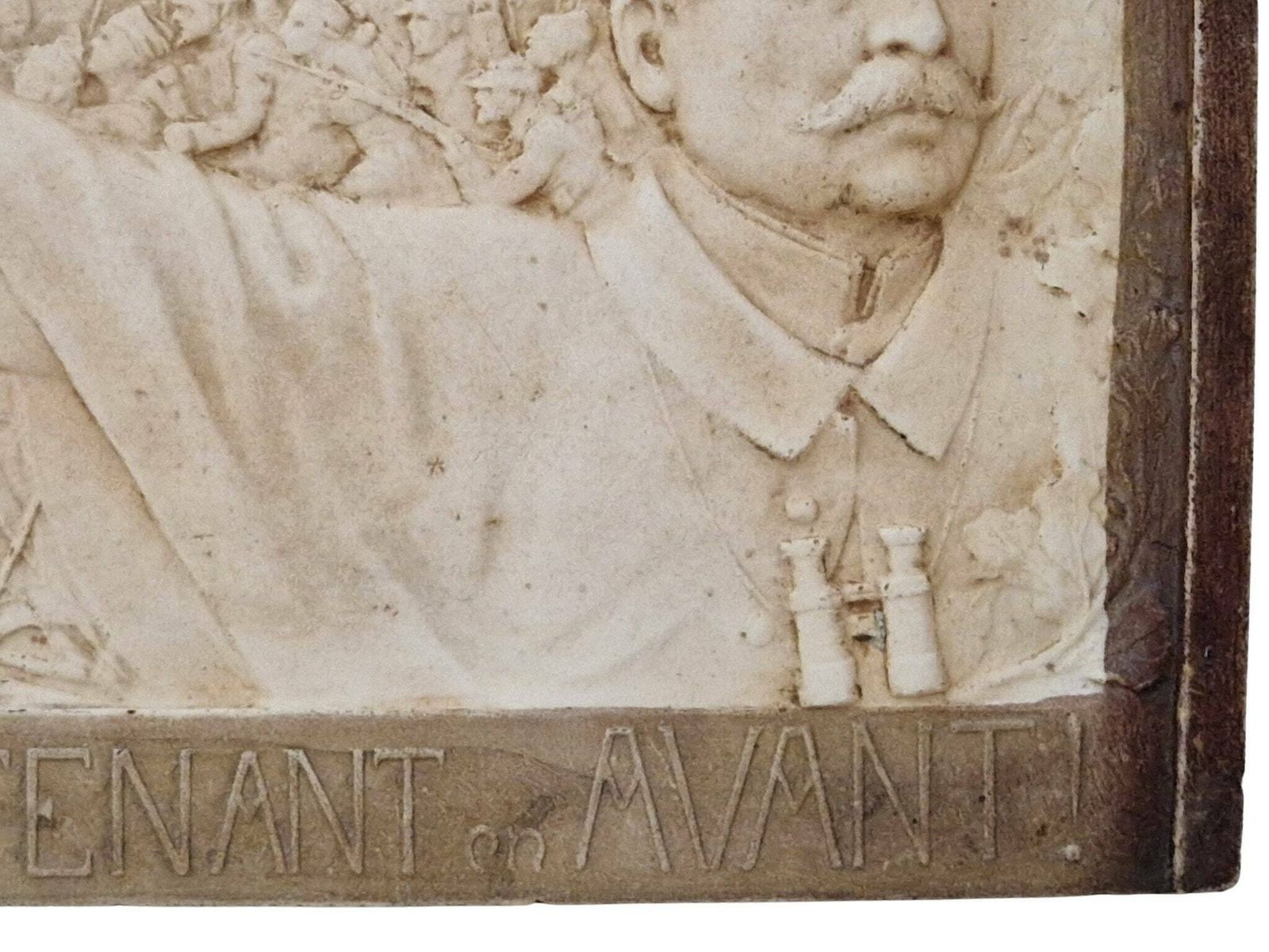 Ww1 French Militaria Chalkware Wall Hanging Plaque With Marshall Joffre Portrait By Louis Octave Mattei, Souvenir Of Battle Of The Marne photo vinterior