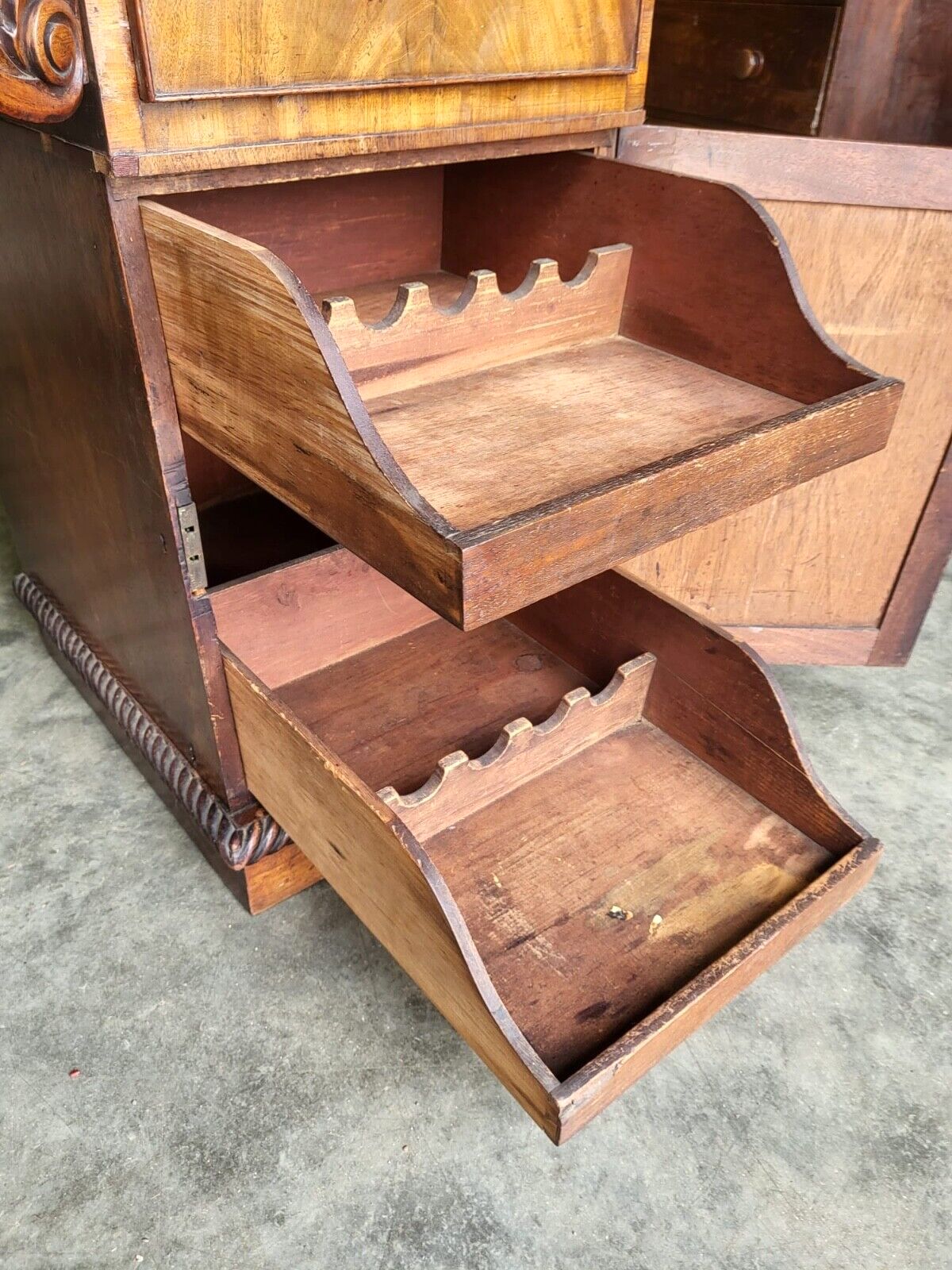 Furniture Antique William IV Mahogany Bow Break Front Carved Sideboard Wine Rack Drawers photo