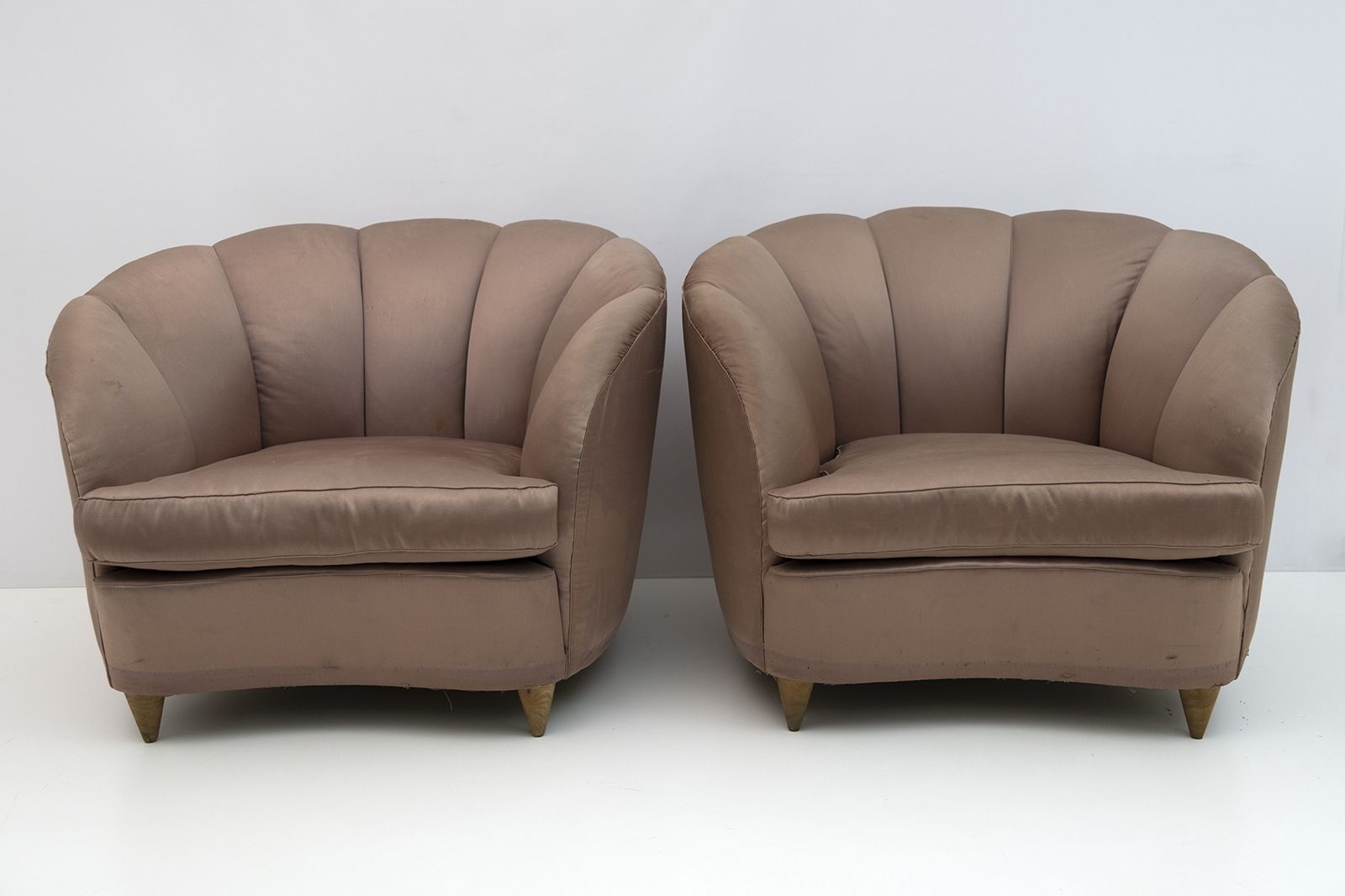 Furniture Gio Ponti Mid Century Modern Rare Italian Curved Sofa "Casa E Giardino" 1936 photo