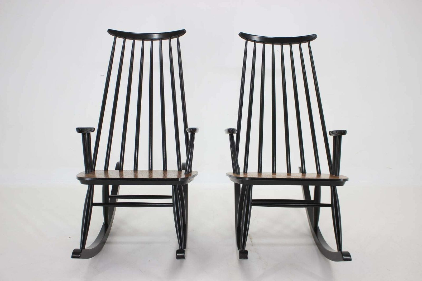 1960s Pair Of Varjonen Puunjalostus Beech Rocking Chair, Finland photo Furniture