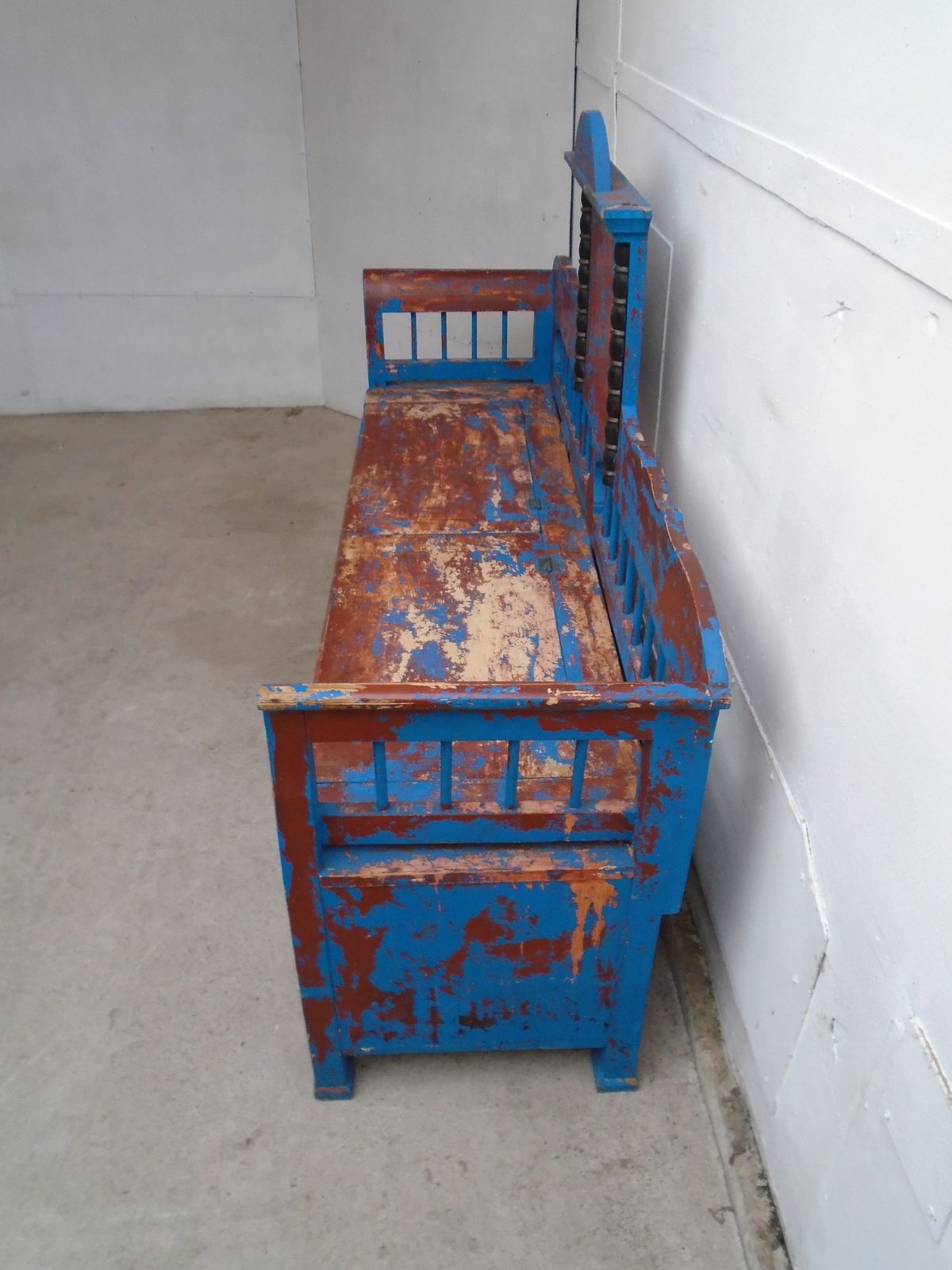 A Totally Original Early Victorian Pine Painted Blue / Red 3 Seater Hungarian Bench photo vinterior