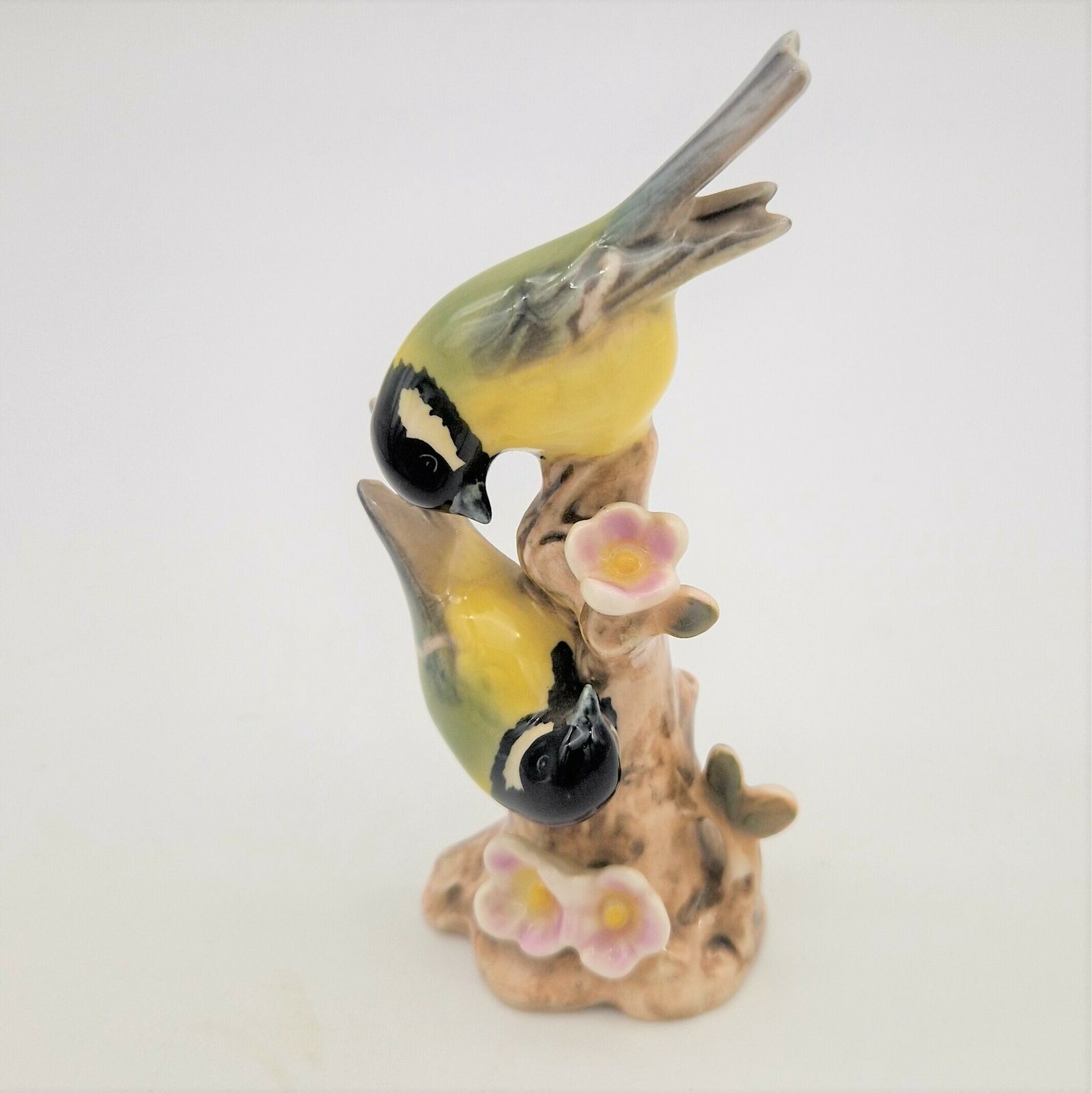 Porcelain Figurine "Titmouse" By Göbel. 1970   1975