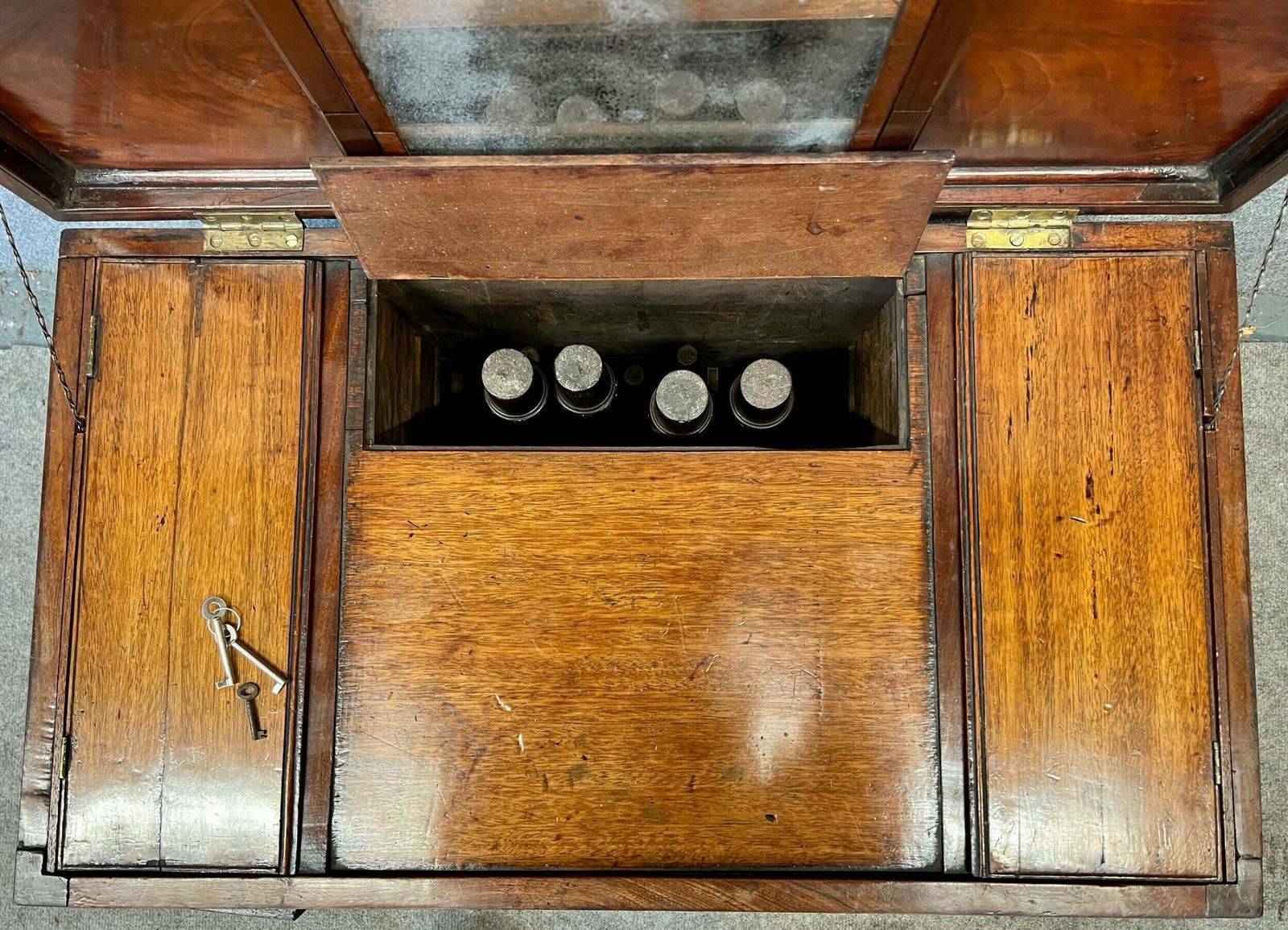 Unusual George III Mahogany Campaign Dressing Chest photo 3575.0