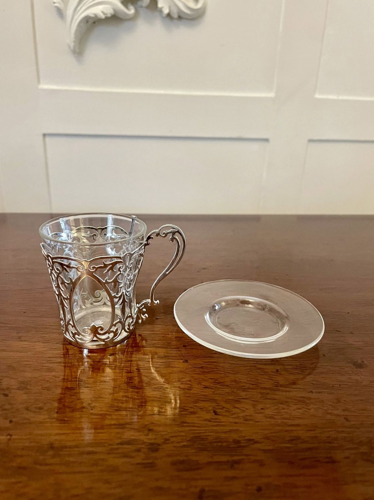 photo furniture Fine Quality Set Of 6 Antique Solid Silver And Glass Coffee Cups