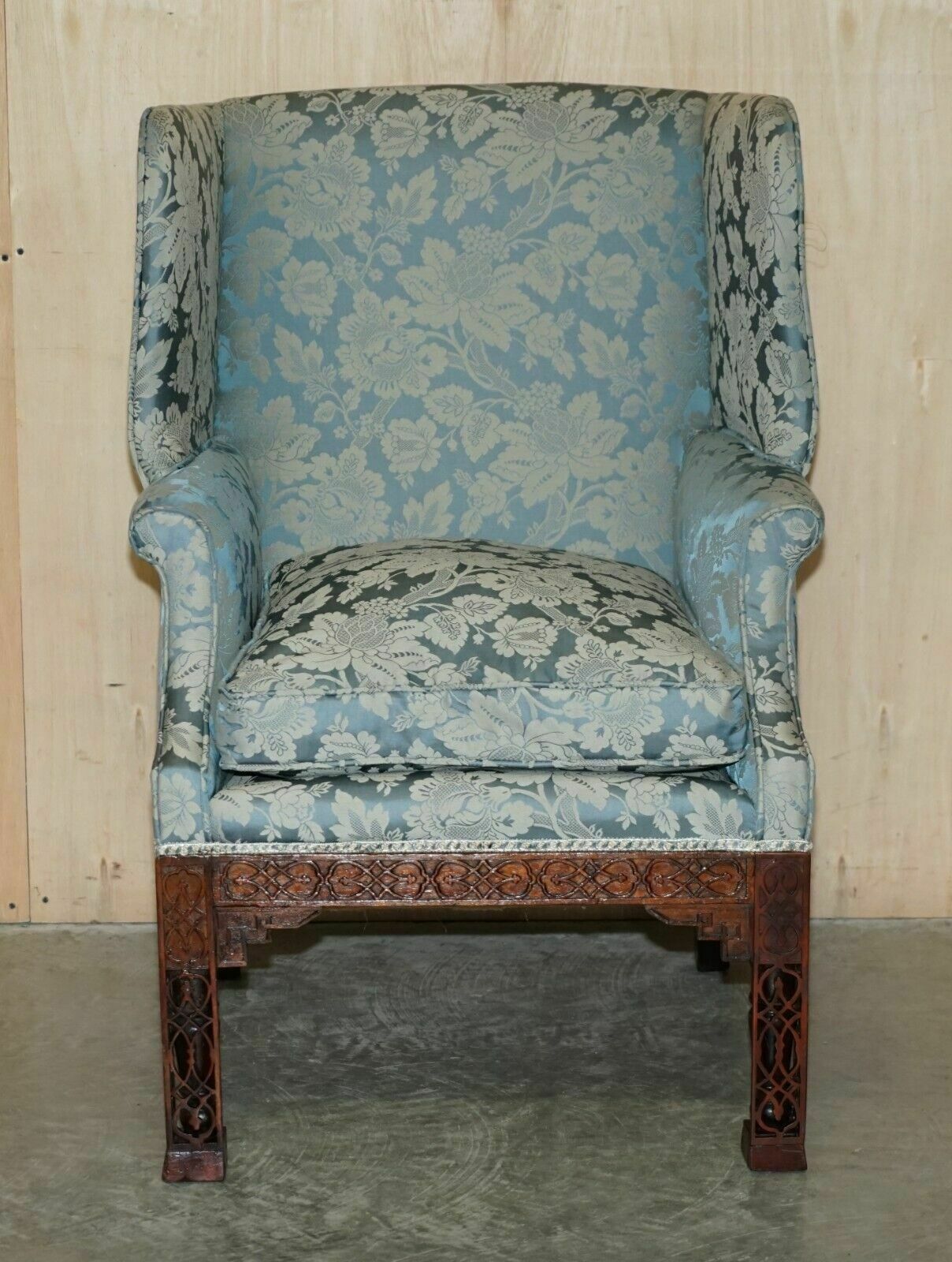Important Antique Circa 1820 Thomas Chippendale Hand Carved Wingback Armchair photo for sale