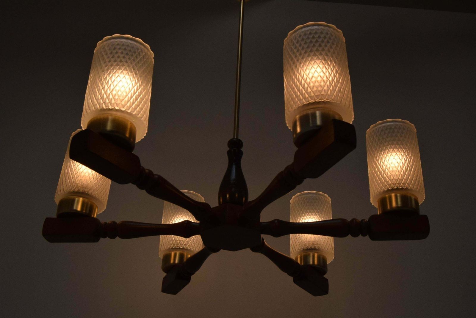 photo vinterior Mid Century Wood Chandelier By Inva Litomerice, 1970's.