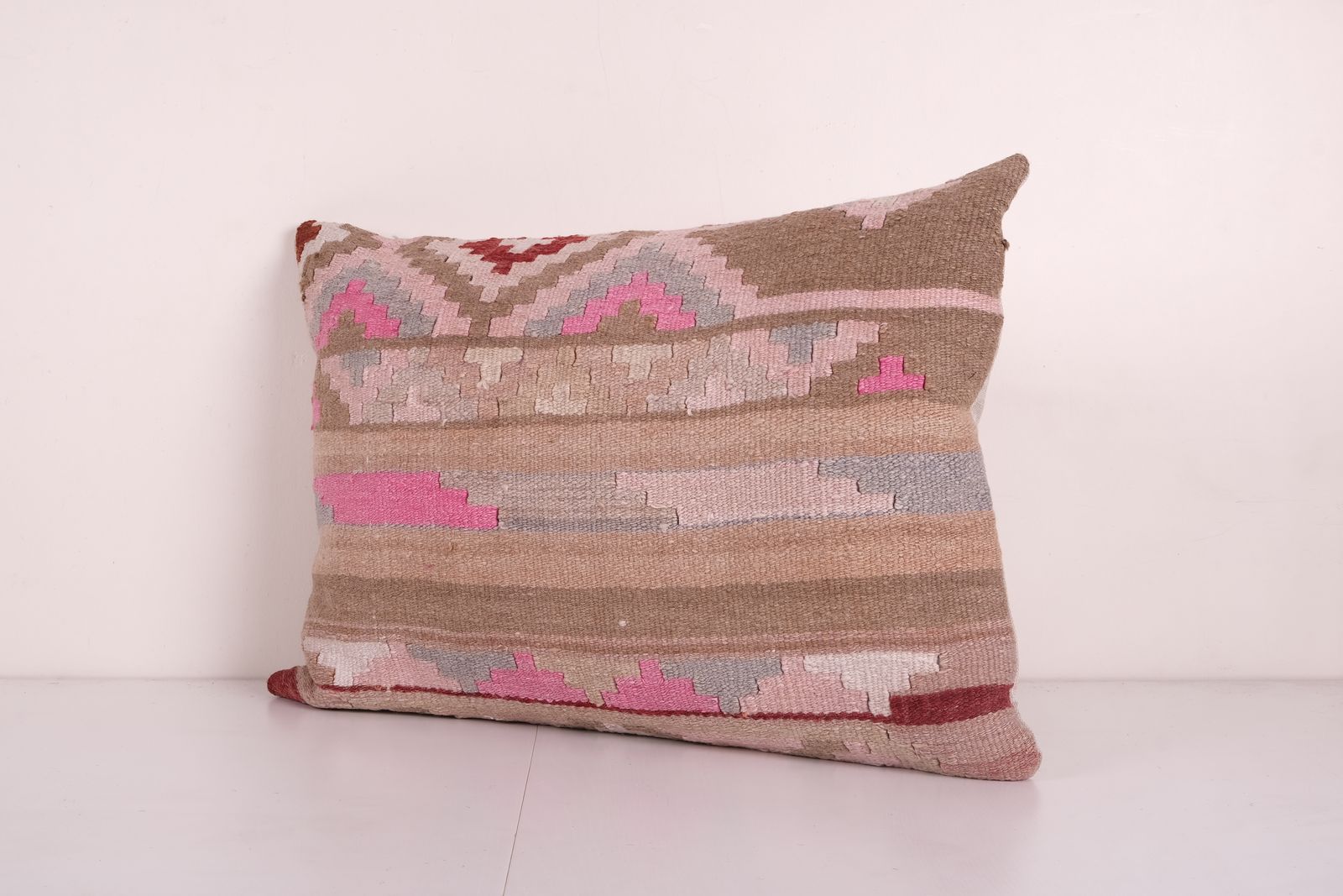 Queen Boho Woven Pink Bedding Kilim Pillow Cover, King Long , Farmhouse Bed Decor 20'' X 28'' photo furniture
