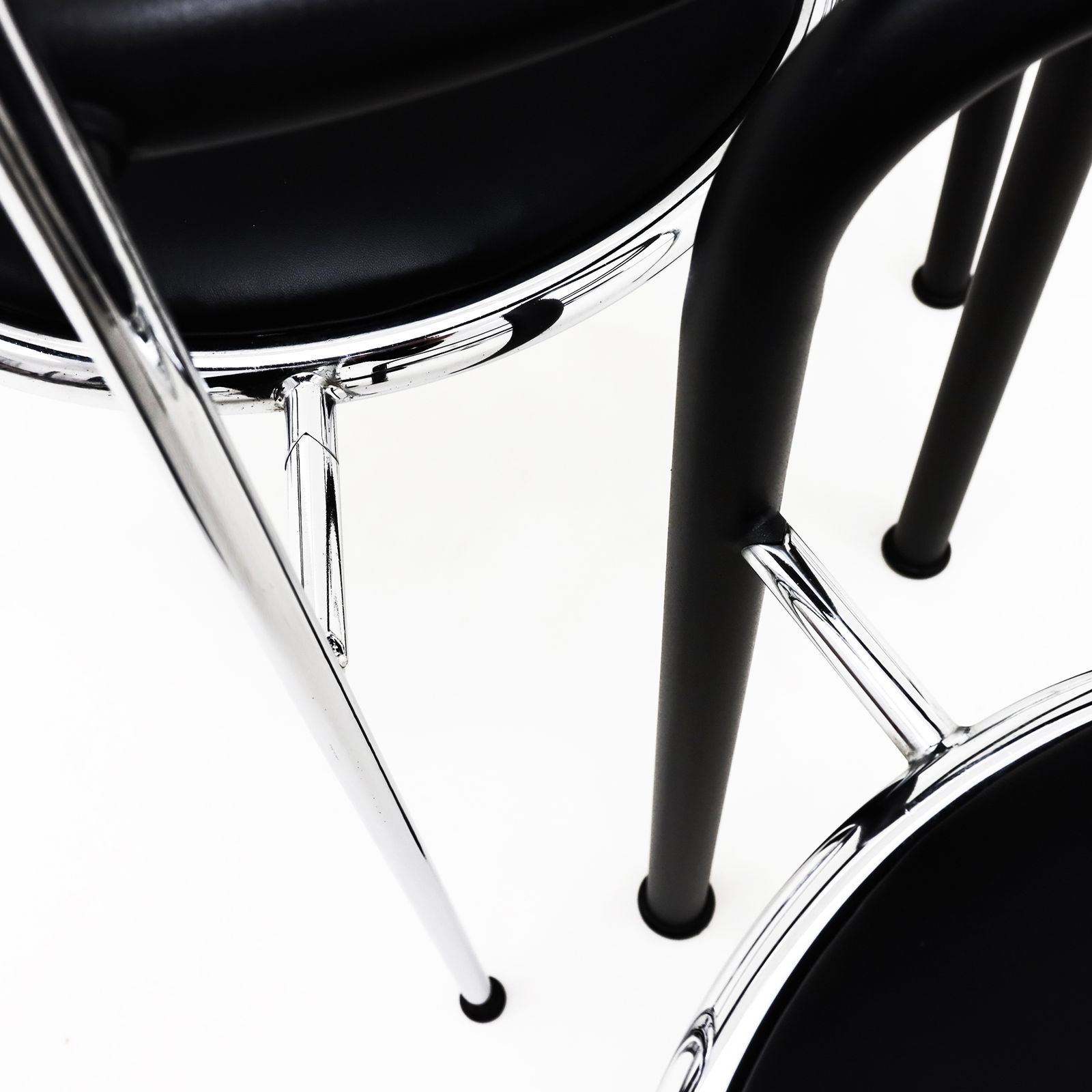 A Set Of 4 Rud Thygesen And Johnny Sorensen Dark Horse Chairs In Chrome And Black Leather photo vintage