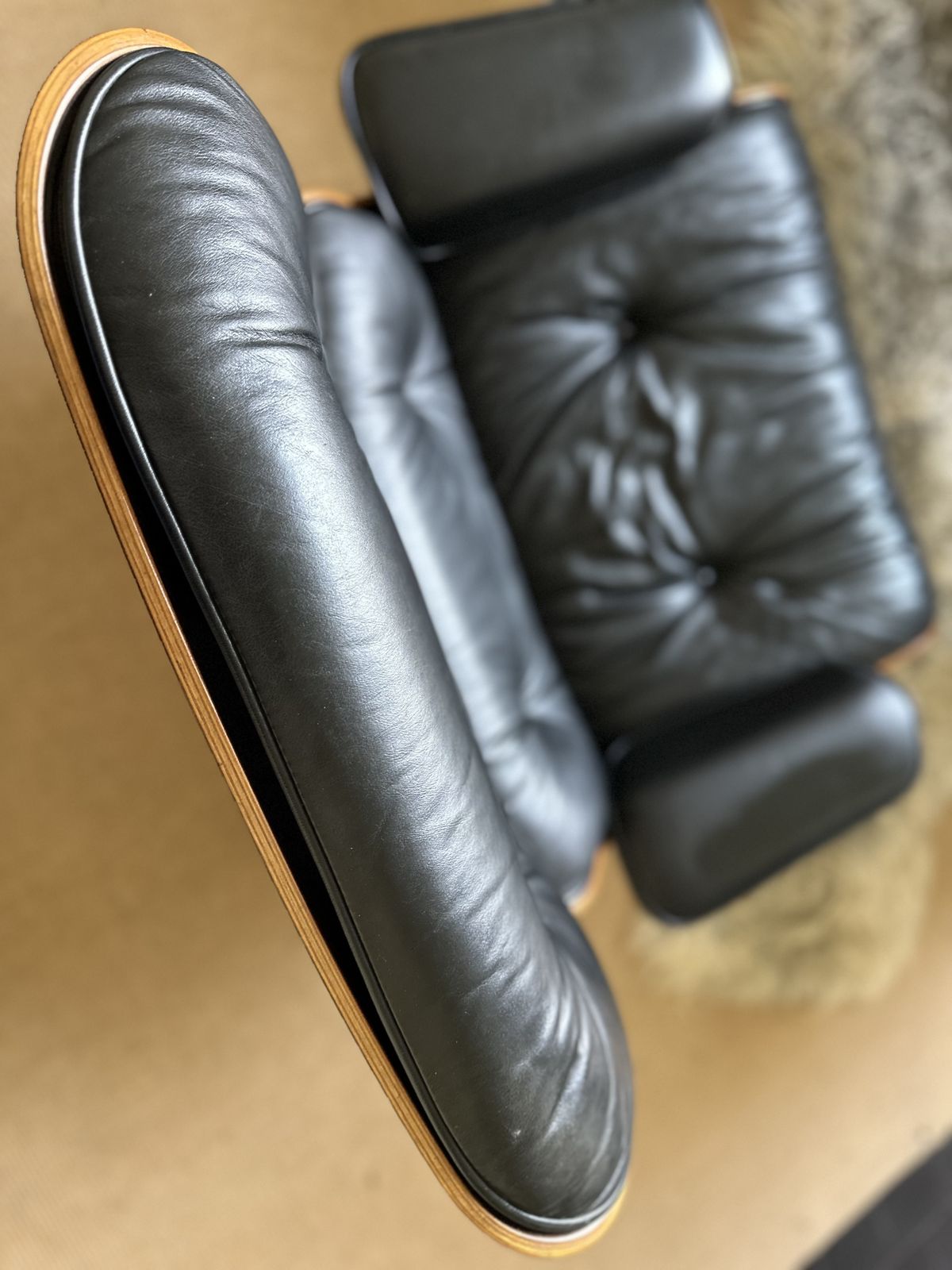 photo buy Ct Furniture Collection Eames Lounge Chair