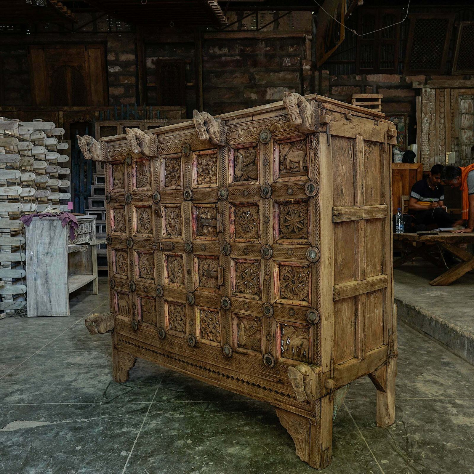 Old Damchiya   Carved Indian Furniture N°45 photo for sale