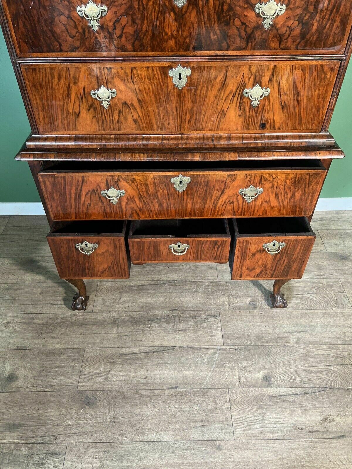 A Very Good 18th Century Walnut Chest On Stand photo vinterior