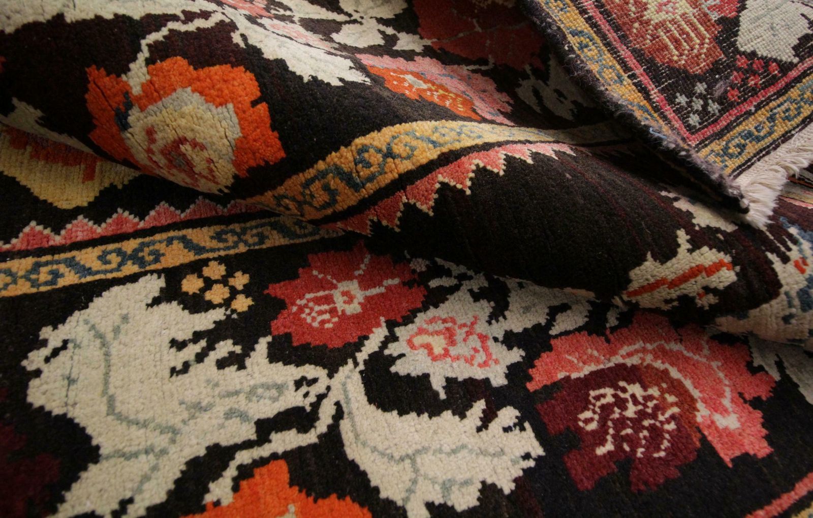 photo furniture Antique Rug Caucasian Karabagh, Handmade Carpet Oriental Rug, Floral Area Rugs