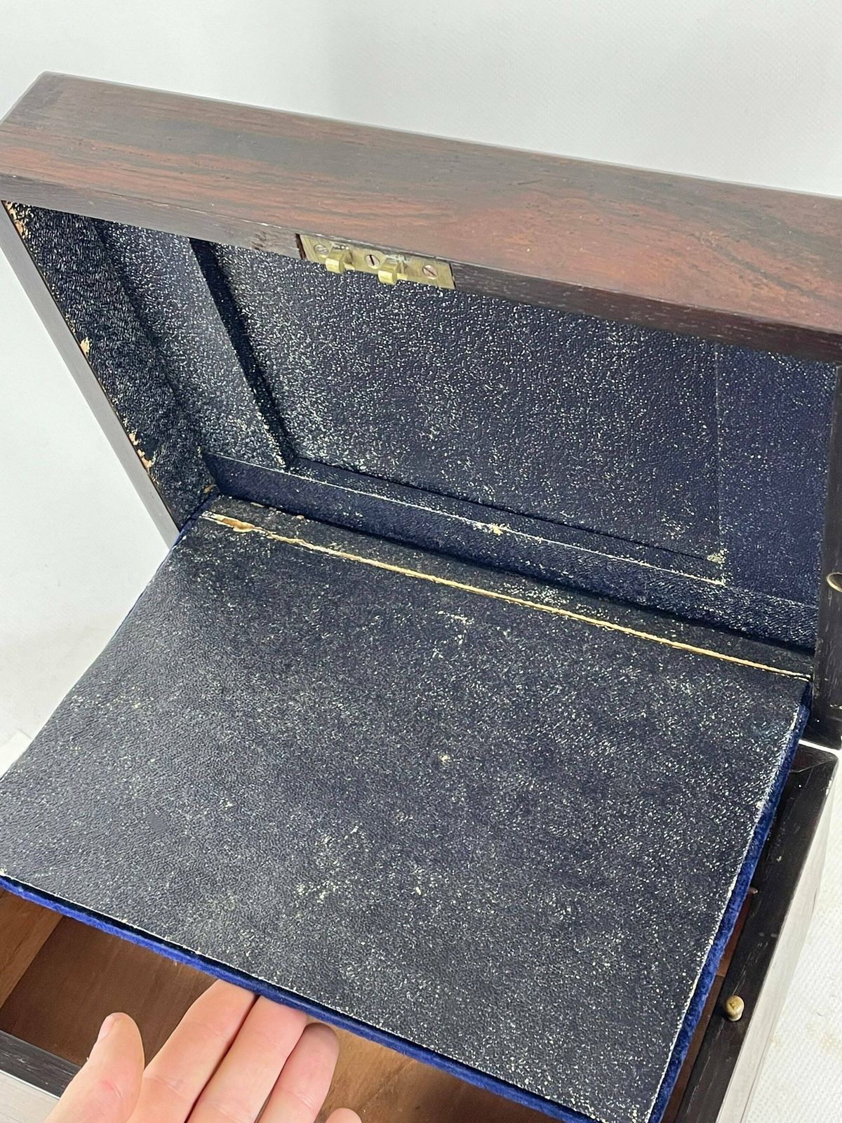 photo furniture 19th C Fine English Mahogany Fineer Writing Box   100% Complete + Secret Drawers