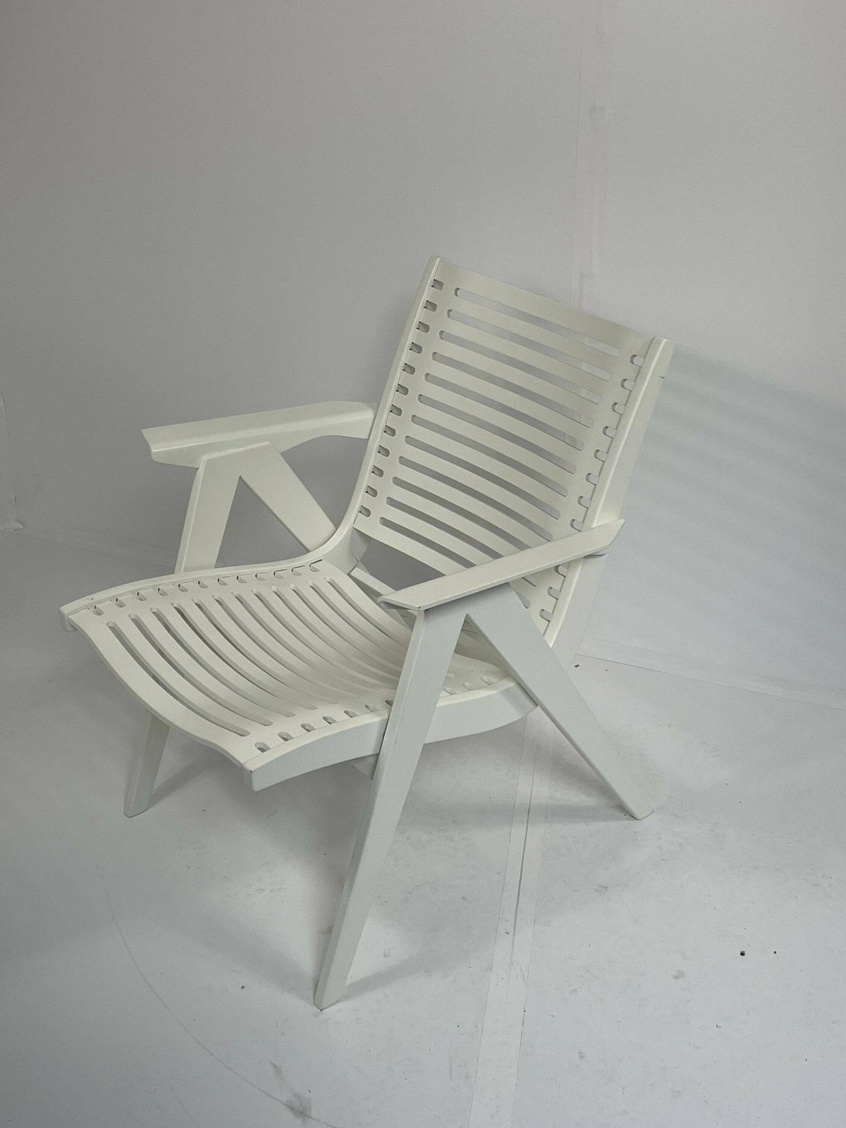 Niko Kralj   Stol Industrija Pohistva   Rex Model 120   Wit (Zeldzame Uitvoering, Geen Vouwstoel)   Gemerkt En Volledig Intact photo furniture