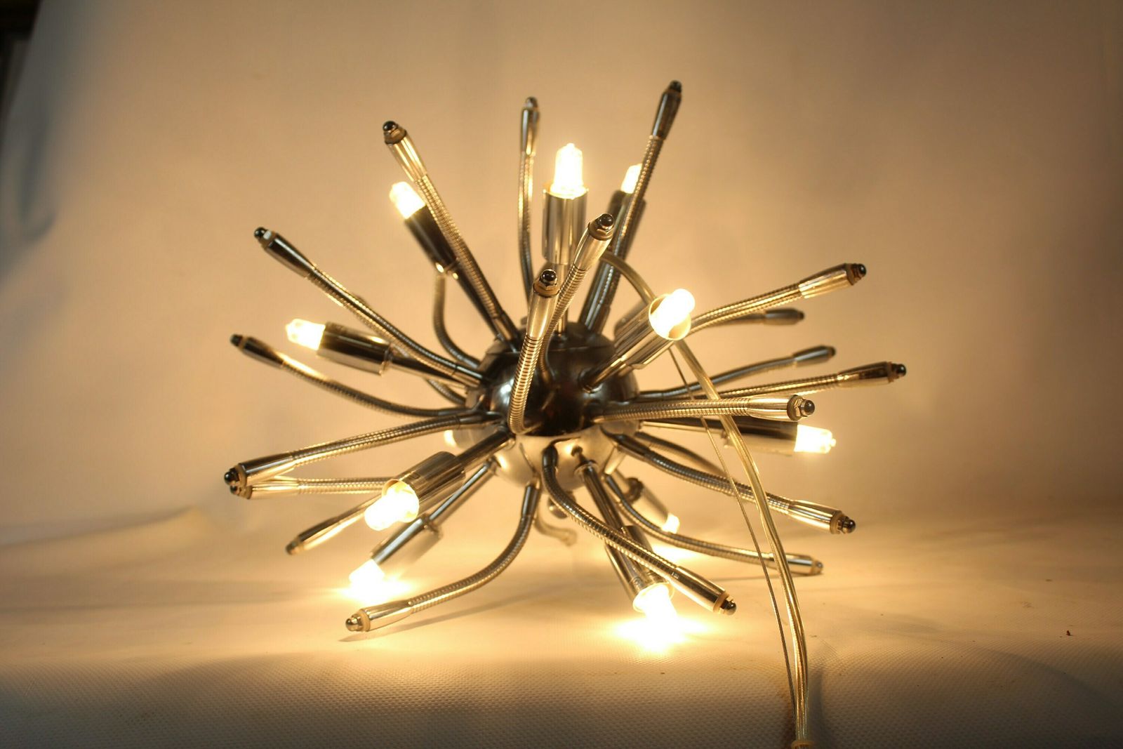 Hanglamp   Model Sputnik   Inclusief Nieuwe Lampen   Space Age Design photo 202.0