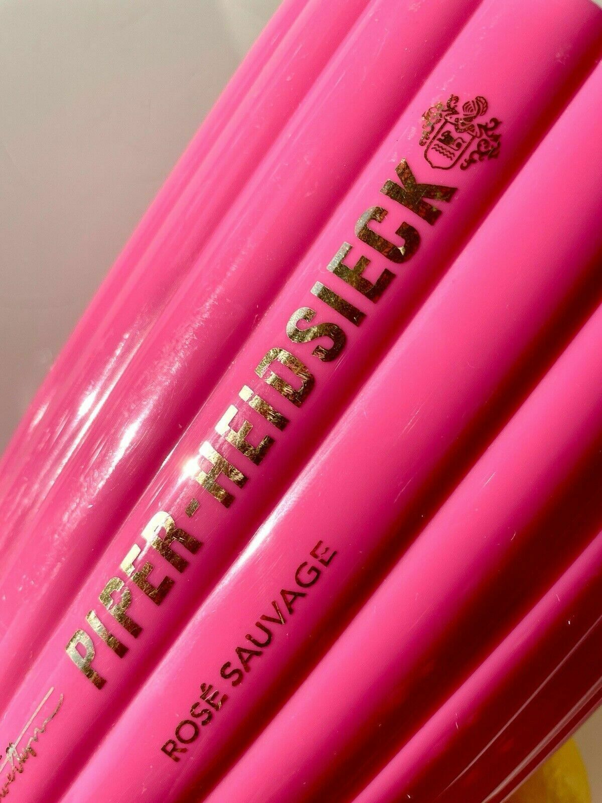 photo vintage Fluted Acrylic Piper Heidsieck Champagne Ice Bucket Pink Signature Piece Rare