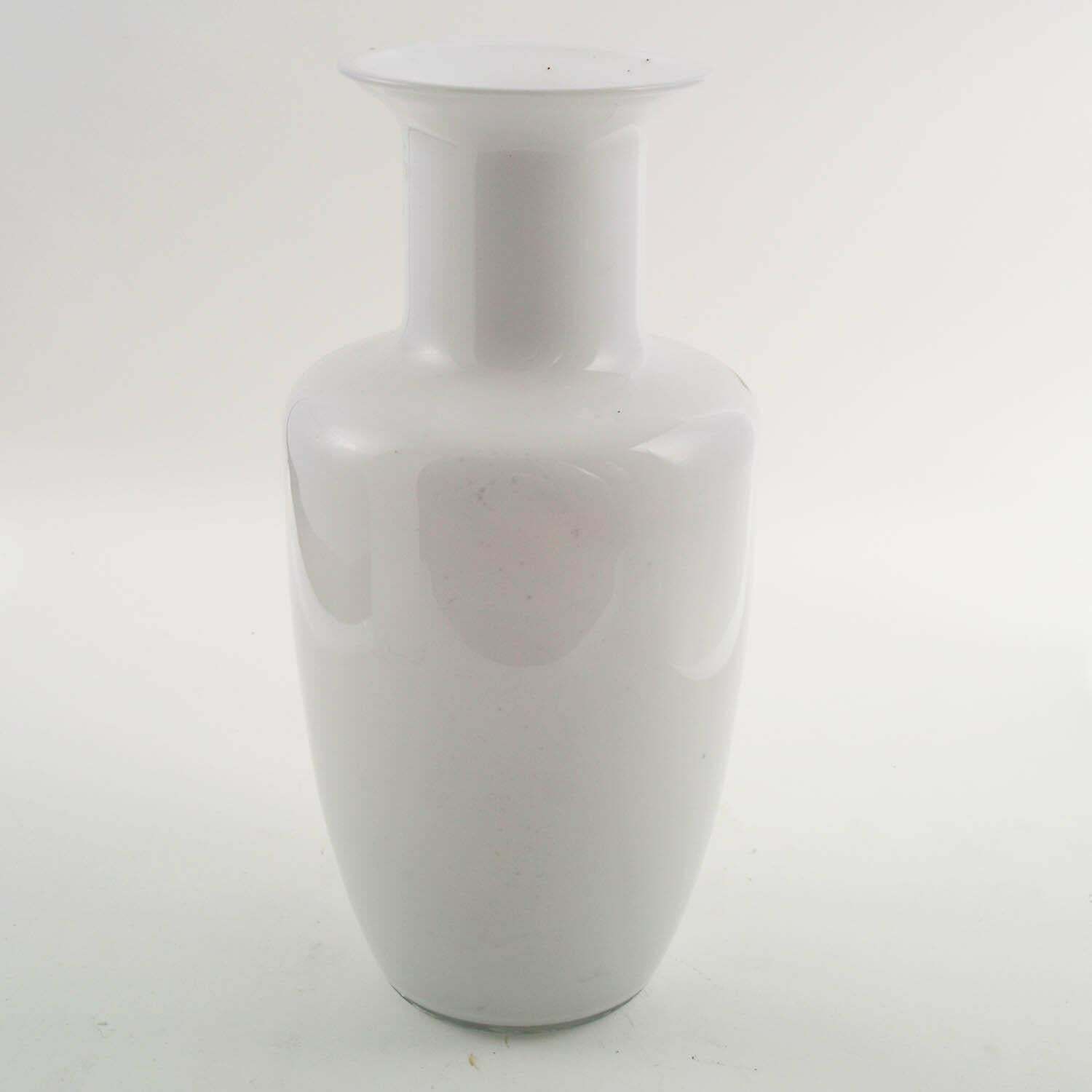 1960s Vase, Tapio Wirkkala For Venini Attributed, Lattimo Murano Glass photo furniture
