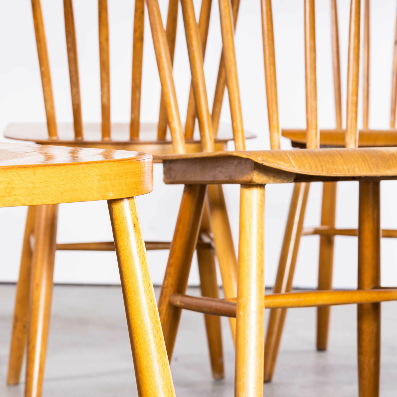 1950’s Harlequin Stickback Dining Chairs By Ton – Set Of Nine photo vintage