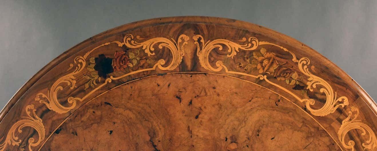 photo furniture 19th Century Victorian Burr Walnut & Marquetry Circular Breakfast