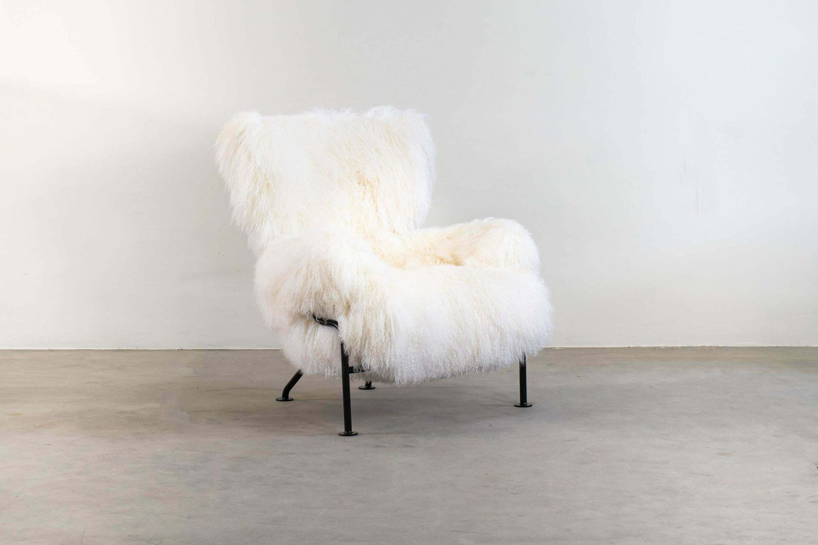 Franco Albini Pl19 Or Tre Pezzi Armchair In White Mongolian Wool Poggi, Italy