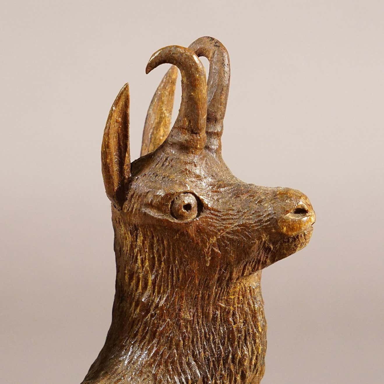 Finely Carved Wood Chamois Brienz, Switzerland Ca. 1900 photo vinterior