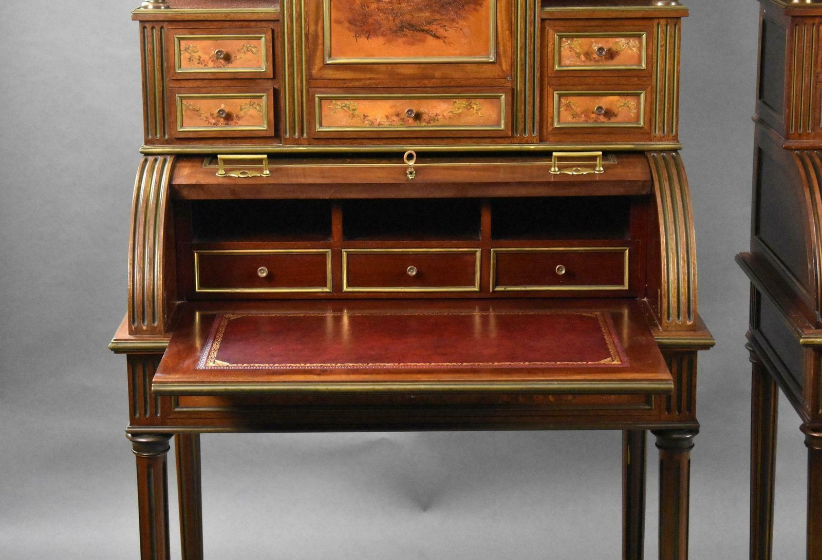 photo vinterior Pair Of 19th Century French Vernis Martin Cylinder Top Desks