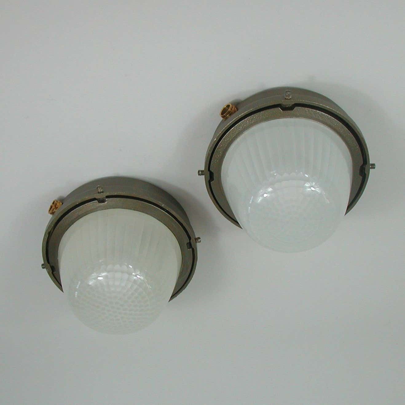 Maritime Holophane Sconces Wall Lights By Holophane, France 1950s, Set Of Two photo Lighting