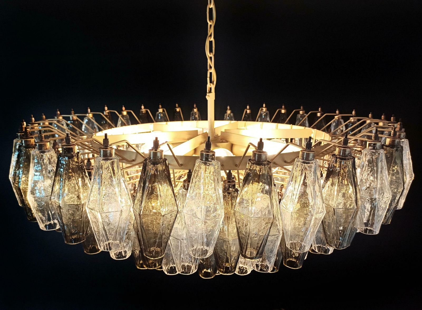 photo buy Charming Murano Glass Chandelier   185 Poliedri Clear And Smoked