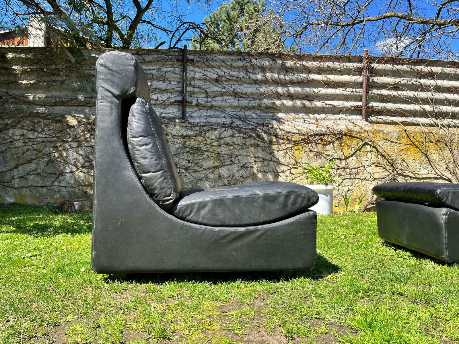 Pair Of Two Black Leather Modular Sofa Chairs By Walter Knoll, Germany   1970s photo furniture