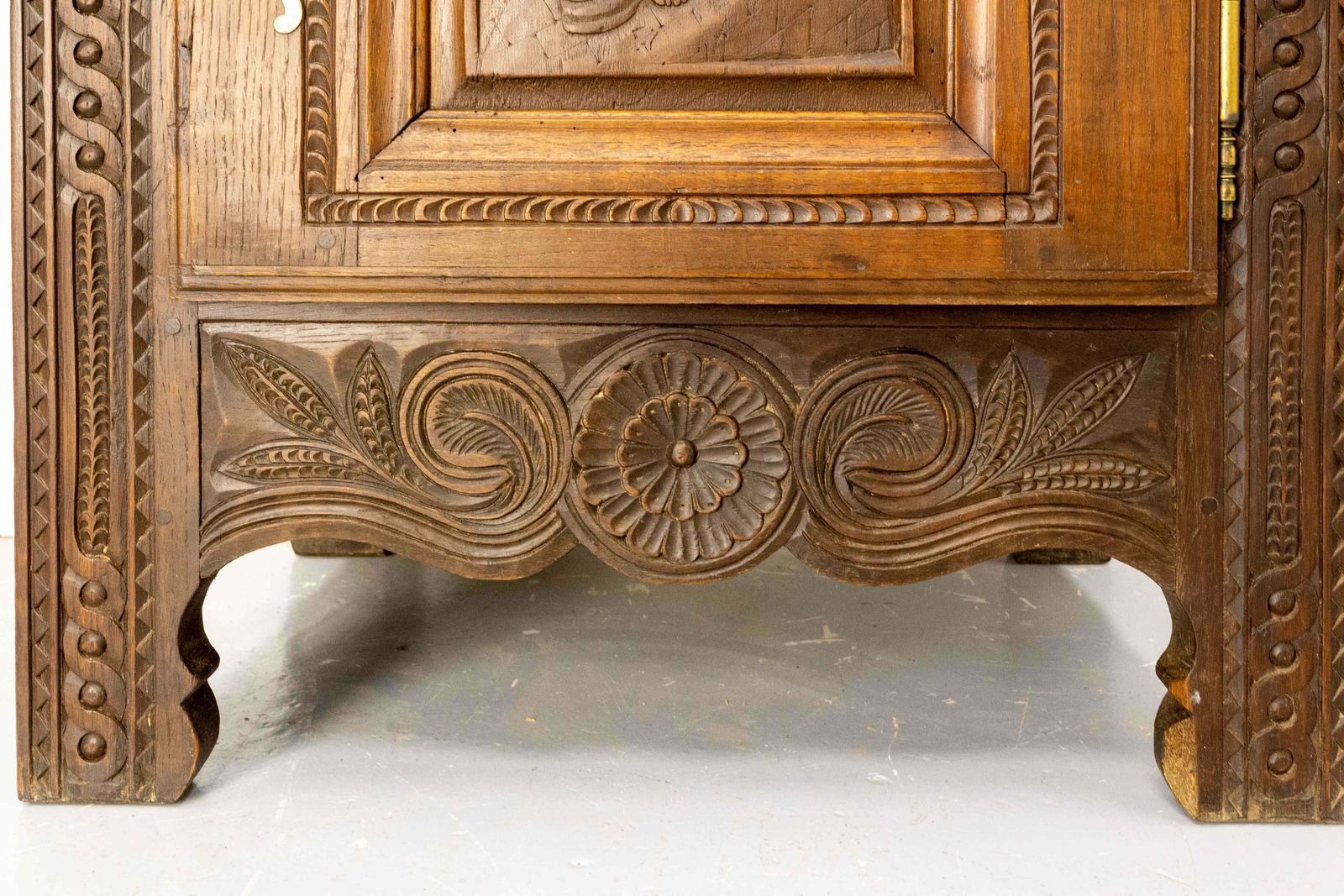 Chestnut Side Table Or Little Buffet, Sailor & Boats French Britanny, Circa 1940 photo vintage