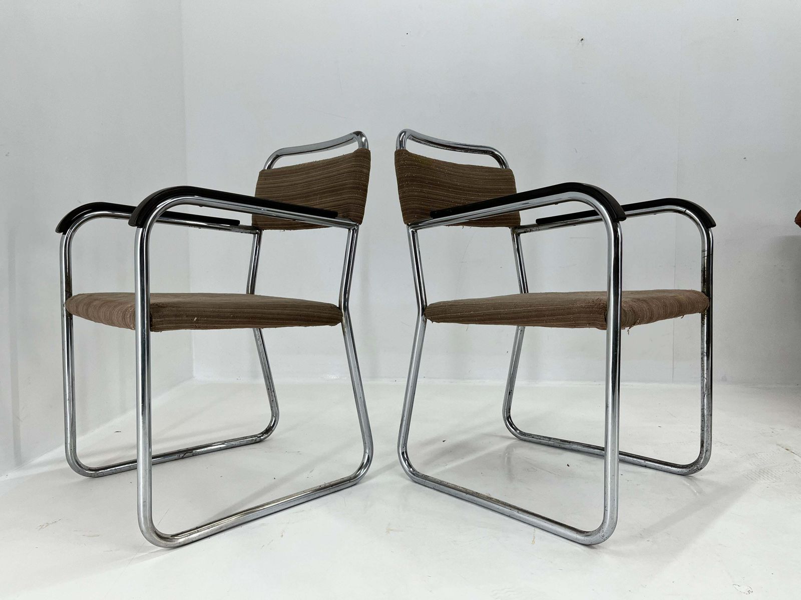 Pair Of Bauhaus Tubular Steel Chrome Armchairs   1930s photo buy