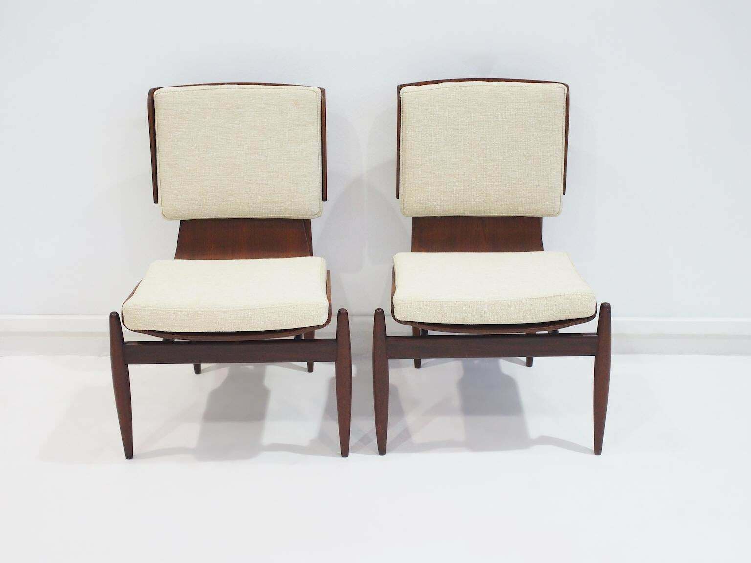 Pair Of Italian Modernist Wooden Side Chairs By Barovero photo for sale