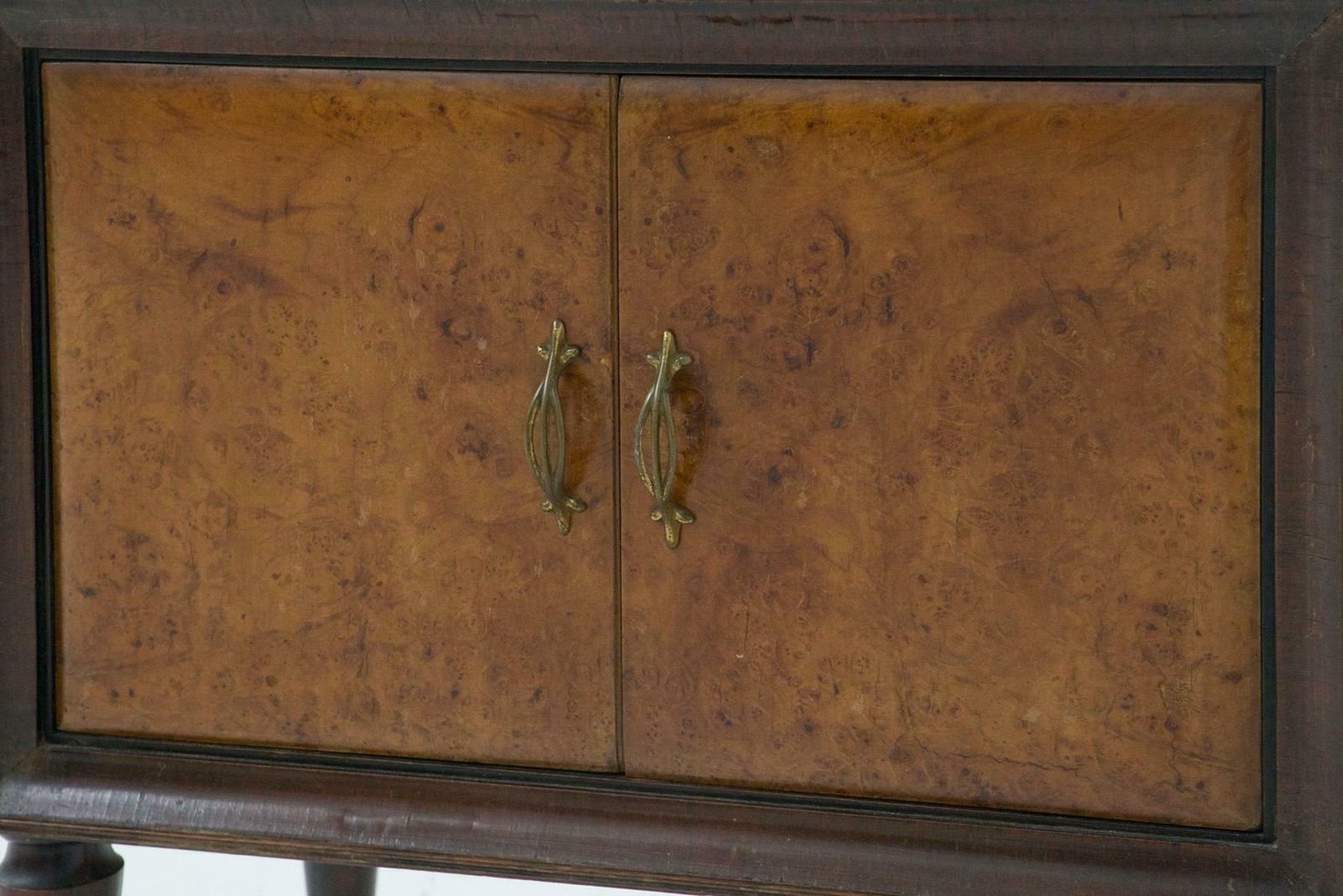 Pair Of Italian Nigth Stand Attributed To Paolo Buffa photo vinterior