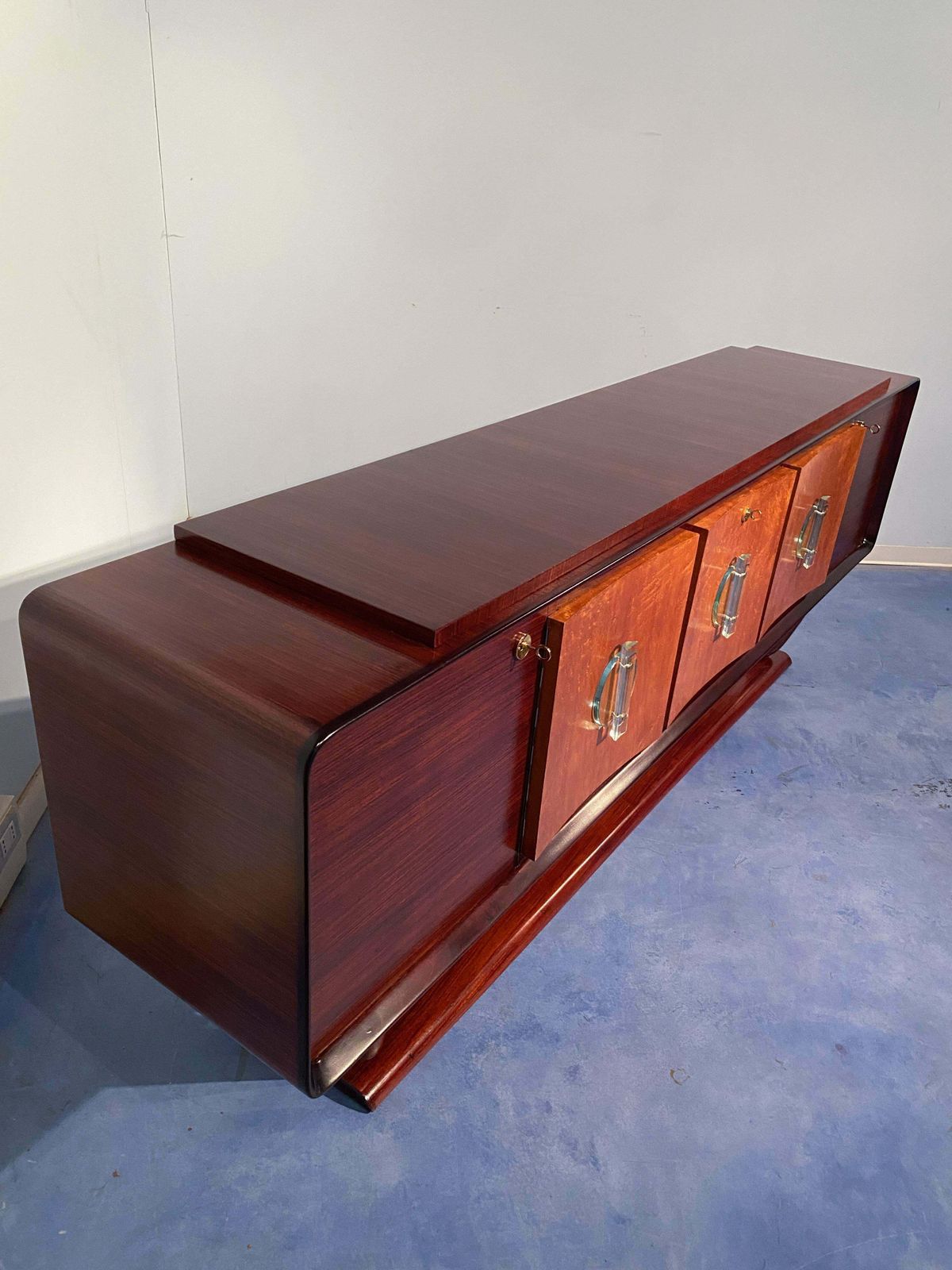 Italian Art Deco Sideboard With Bar Cabinet Attributed To Osvaldo Borsani, 1940s photo for sale