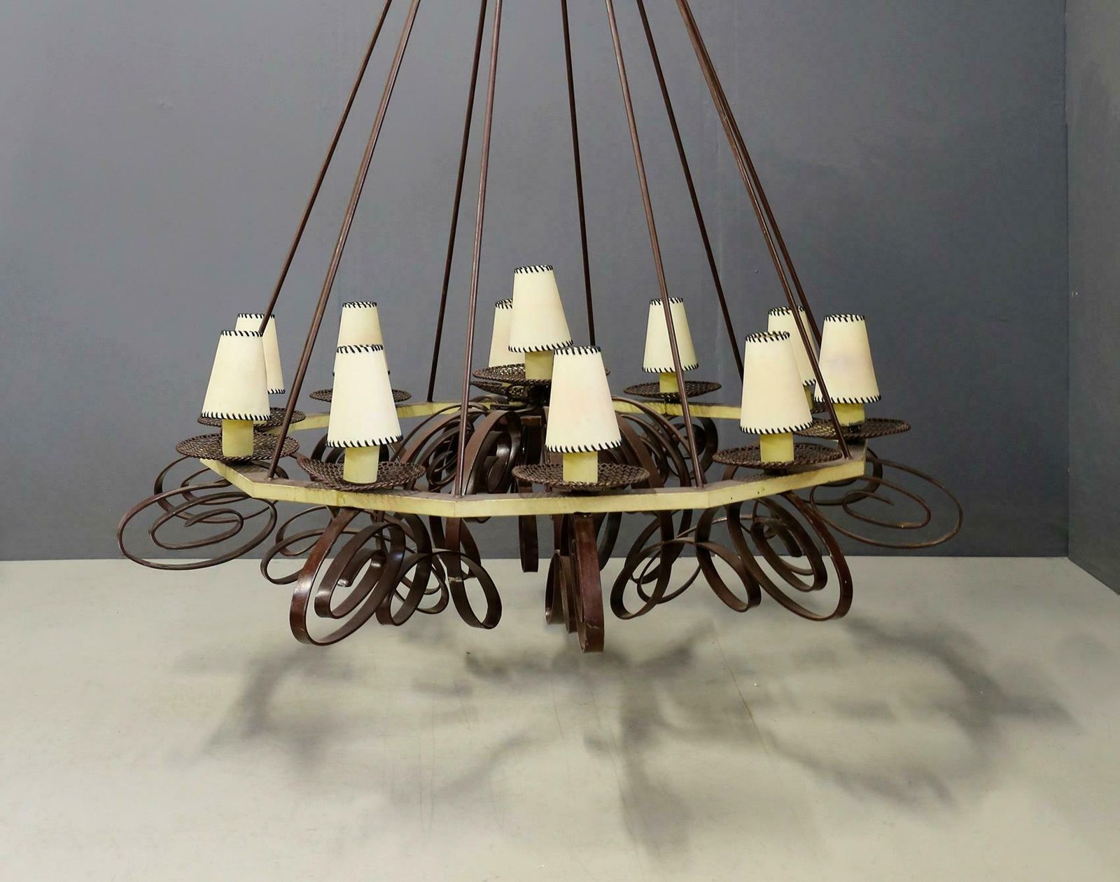 photo furniture Impressive French Art Deco Chandelier In Painted Metal And Fabric