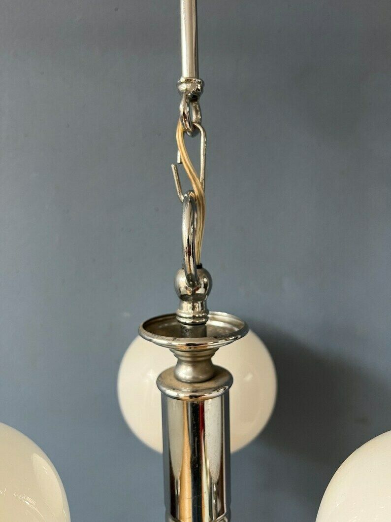 photo for sale Mid Century Hanglamp Van Wit Opaalglас Met Chromen Frame