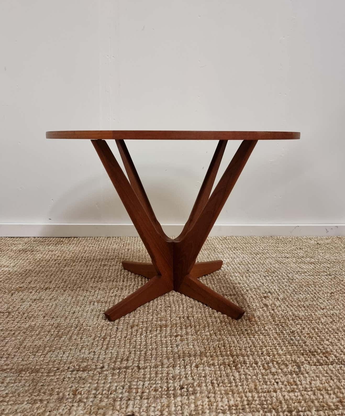 Søren Georg Jensen, Coffee Table ''Kubus'' For Tønder Møbelfabrik, Midcentury photo 2751.0