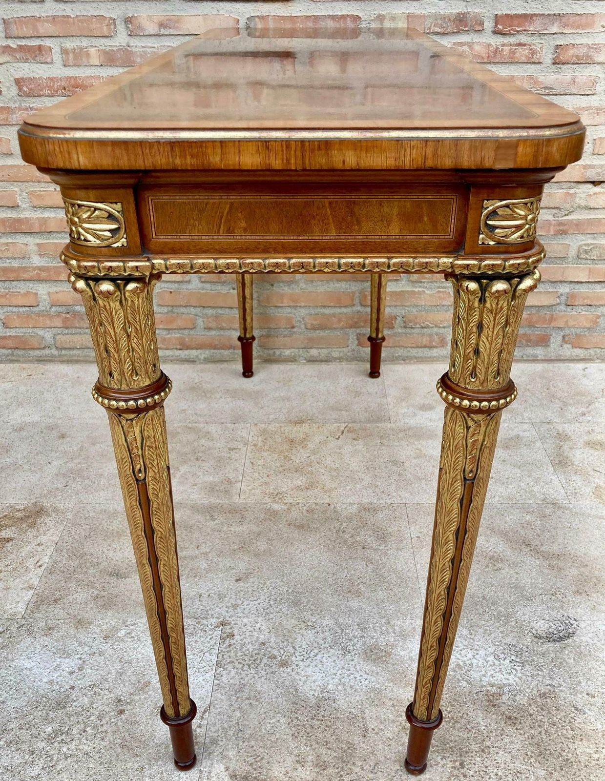 Console mid-century française en placage de noyer et de chêne, années 1960 photo vinterior