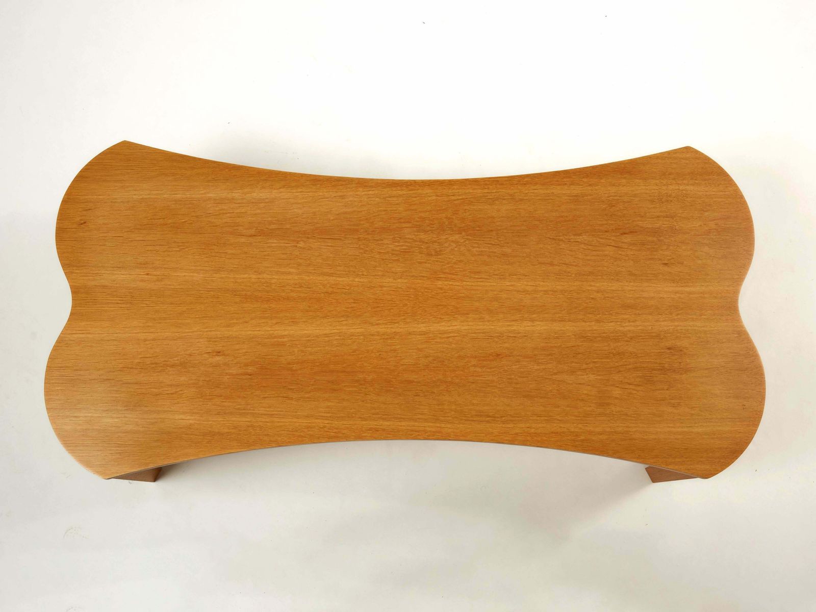 photo for sale Table basse Vincent Poujardieu en chêne massif, forme libre, 1992