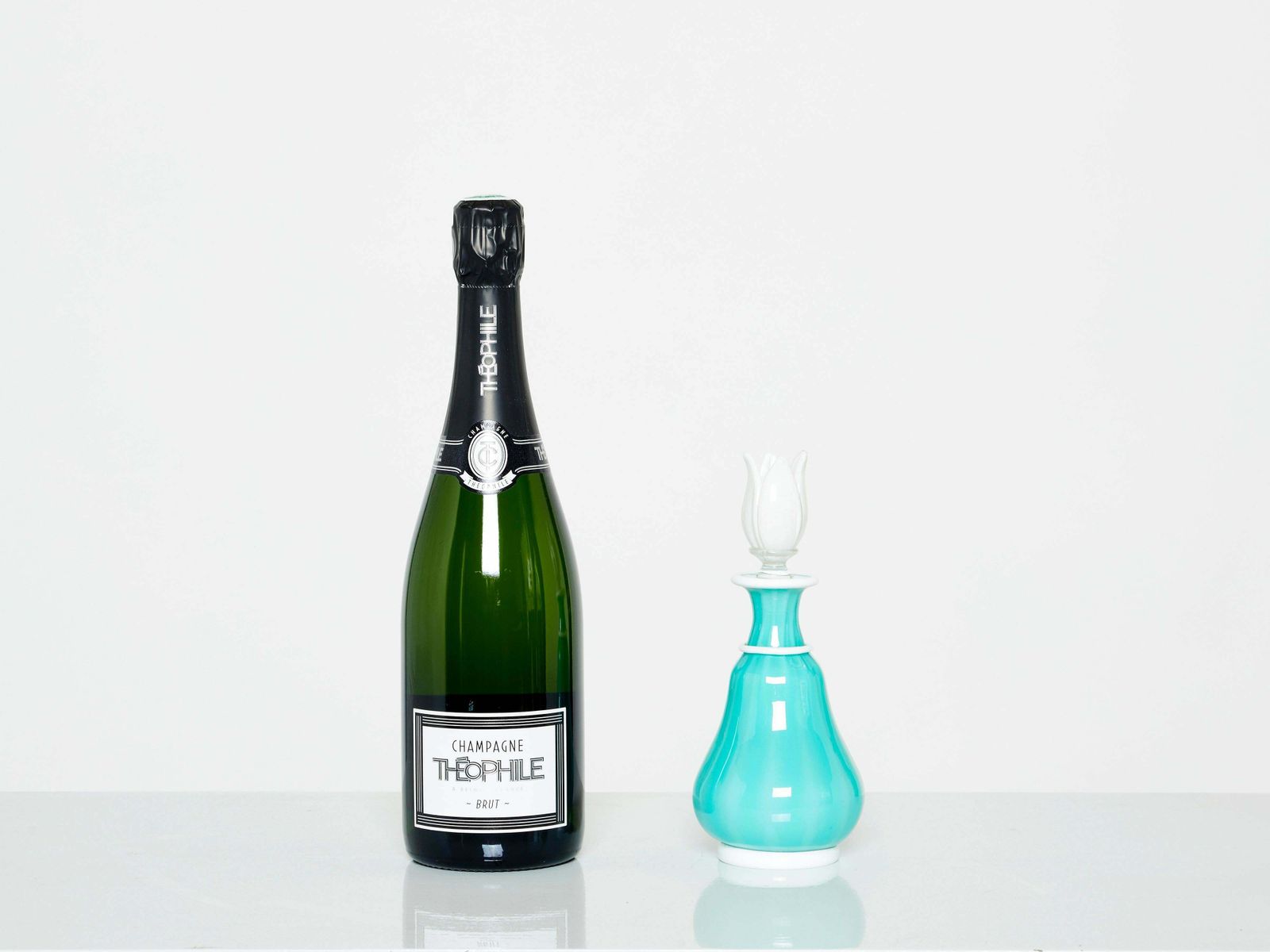 Flacon Barovier & Toso en verre opalin turquoise avec bouchon, 1950 photo vintage