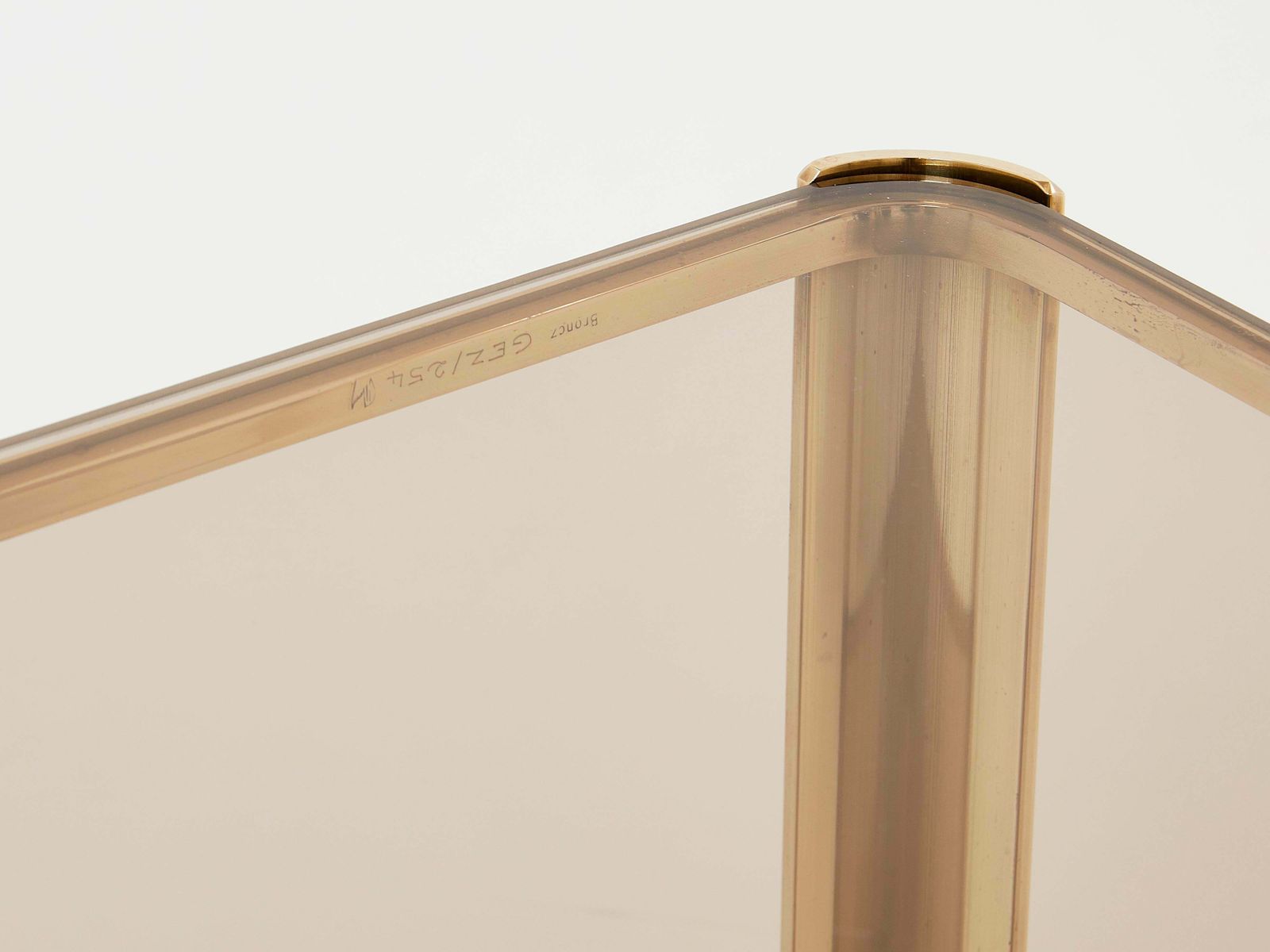 photo furniture Paire de tables d'appoint à deux niveaux en bronze par J.T. Lepelletier pour Broncz, années 1960